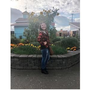 Meet your Posher, Meagan